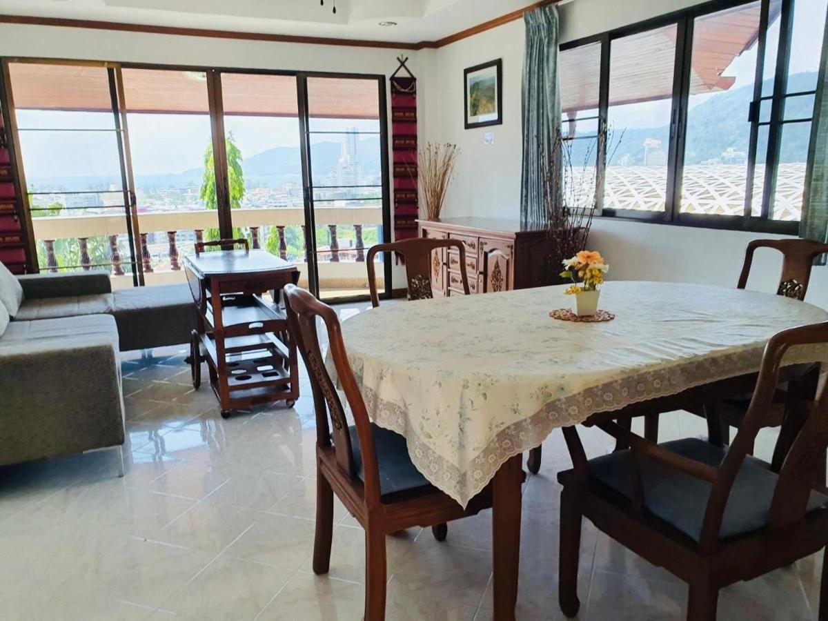 Aksarai Hotel Patong Buitenkant foto